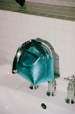 collectiveinteres-monnierParis-isabelhayn-2022 