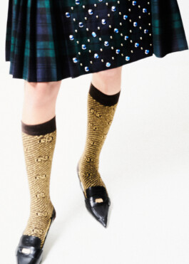 ollectiveinterest-mona-morali-latest-magazine-the-office 