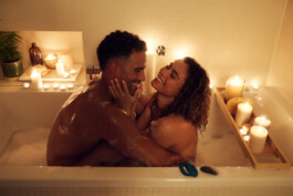 WeVibe_23-07-25-_Sync-O_Bathtub_alexander-kilian-collectiveinterest 