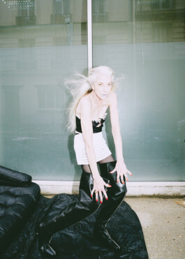 collectiveinterest-mona-morali-office-magazine 